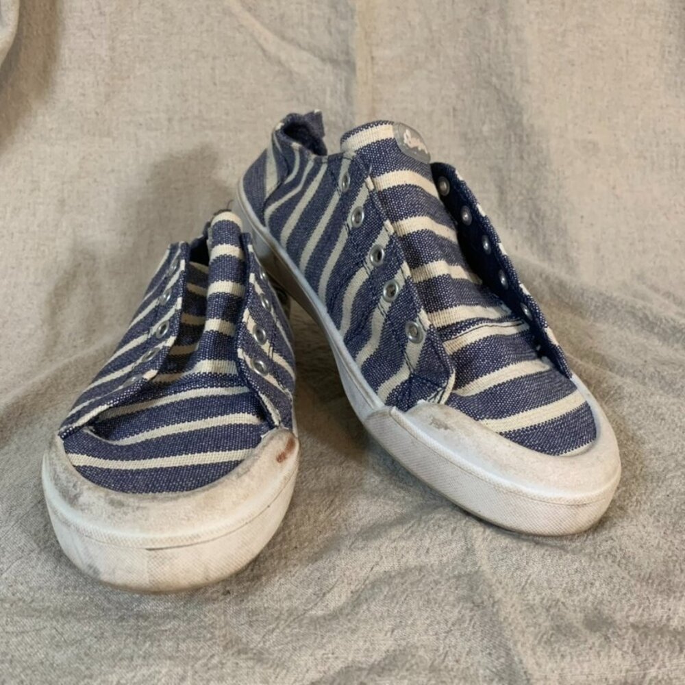 Sugar Womans 8 Sneaker Shoes Navy Blue Striped Canvas Slip On Low Top